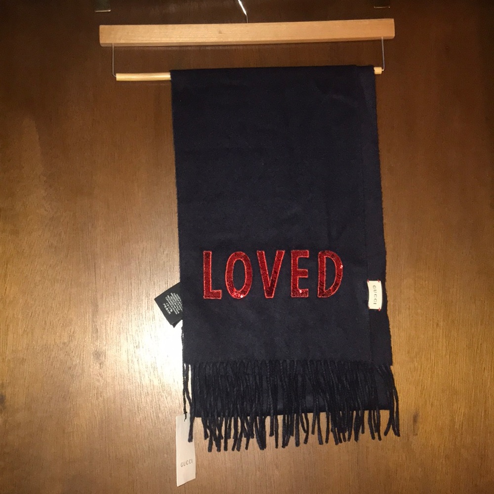 Gucci LOVED Scarf Silk blend Navy New with tags Made in Italy